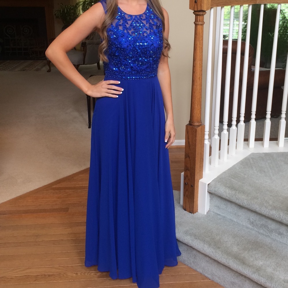 Prom dress